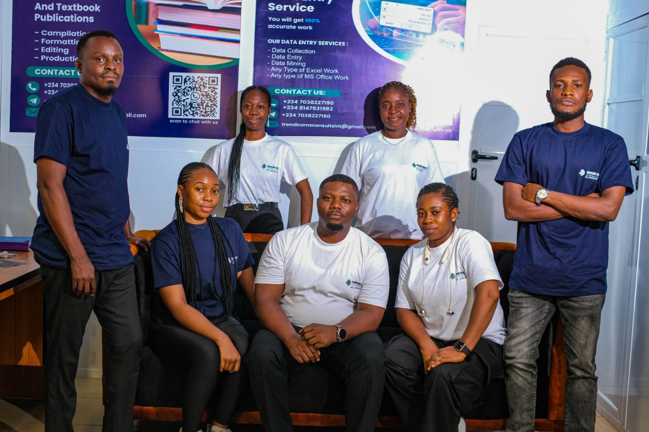 Trendicomz analytics and production team